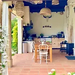 Le Patio, D Hotes Pour Adultes En Camargue, Possibilite De Naturisme A La Piscine, فندق مبيت وإفطار ايمارغوس