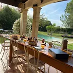 Le Patio, D Hotes Pour Adultes En Camargue, Possibilite De Naturisme A La Piscine, فندق مبيت وإفطار