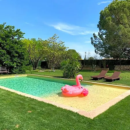 Nocleg ze śniadaniem Le Patio, D Hotes Pour Adultes En Camargue, Possibilite De Naturisme A La Piscine,